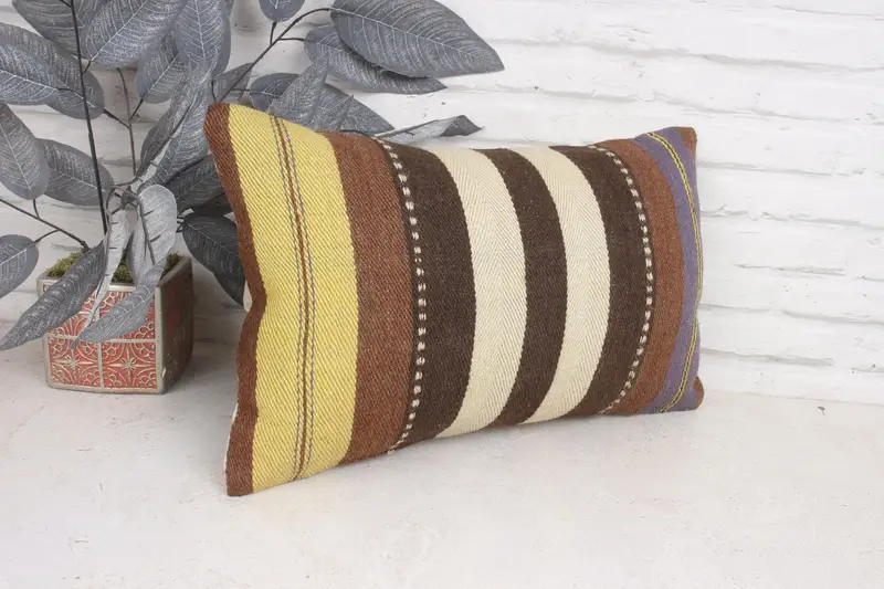 Knitted Pillow, Vintage Pillow, Pillow Cover, Outdoor Patio Pillow, Turkish Kilim Pillow, Handmade Kilim Cushion, 12x20 White Cushion Cover - 3