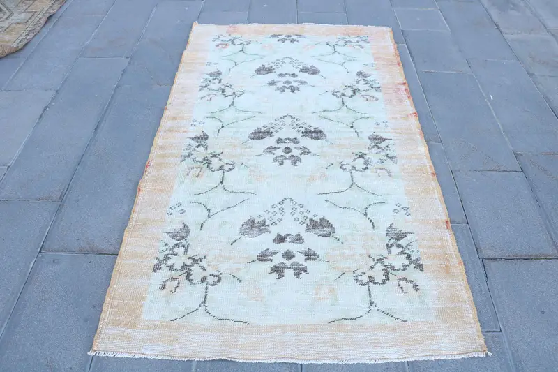 オレンジ、グリーンの抽象的なラグ、3.8x6.6フィートの鮮やかな装飾