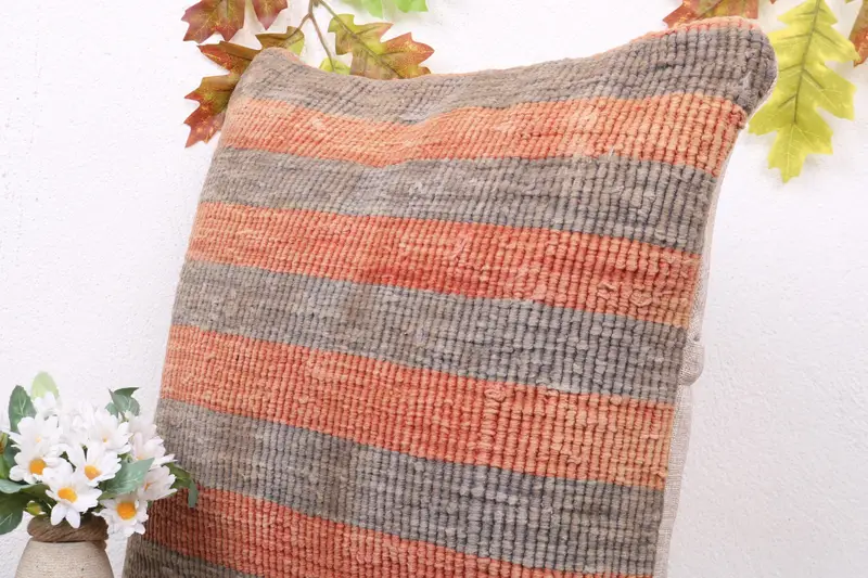 Cushion, Handmade Kilim Cushion, Retro Throw Pillow, Ethnical Kilim Rug Pillow, 18x18 Red Pillow Case, Throw Kilim Pillow, Turkish Rugs Pillow - 5