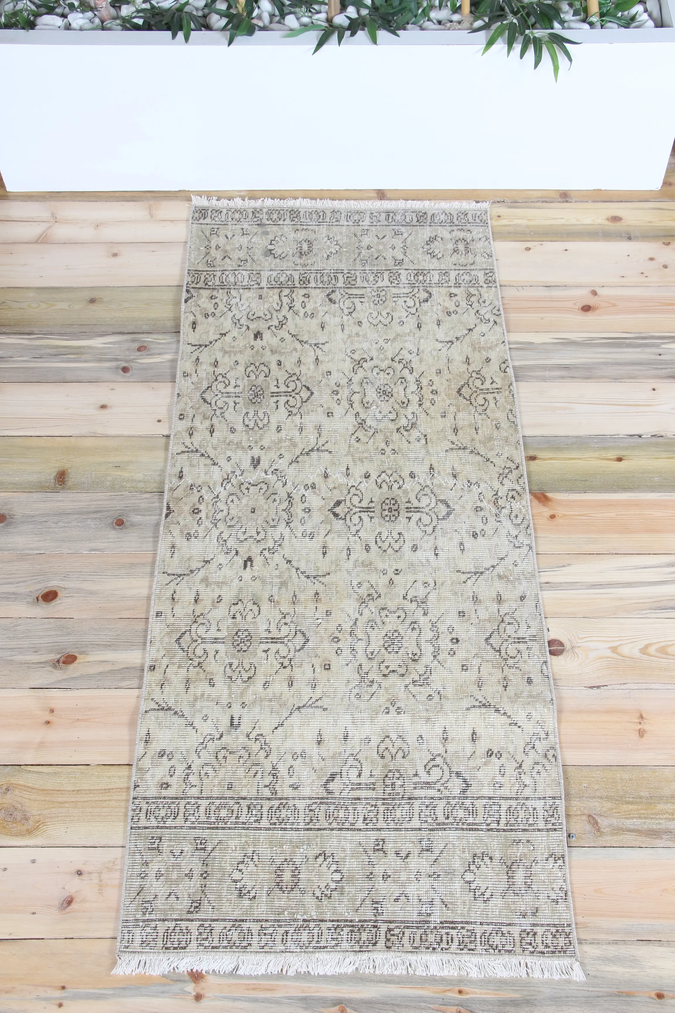 Turkish Vintage Oushak Small Rug 2.4x5.6 ft, Brown Floral Rug - 1