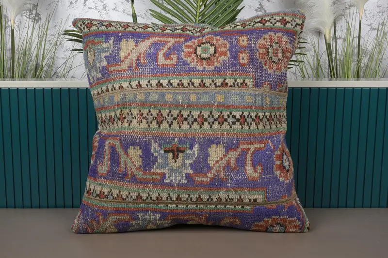 Blaues und rotes Blumen-Wurfkissen, 24x24 besticktes Kissen