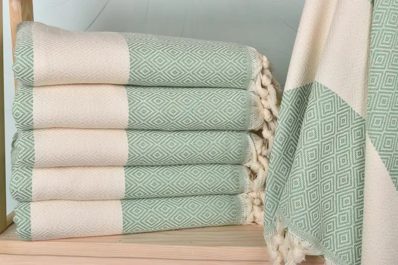 Halloween Gift Towel Green Diamond Throw Blanket, 40x71 Inches