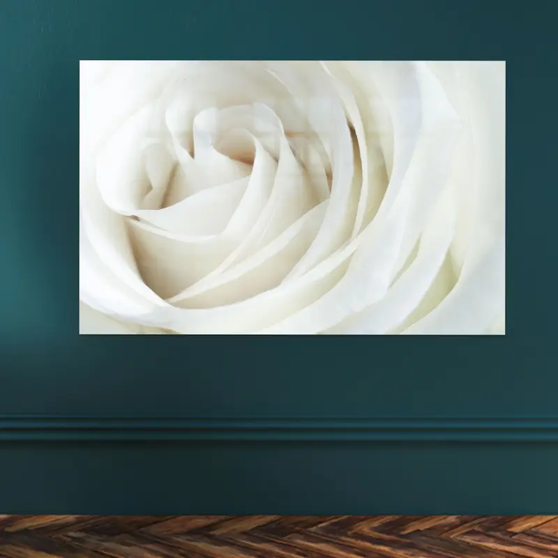 Zarif Modern Baskılı Cam: Beyaz, Lüks, Minimal Tasarım