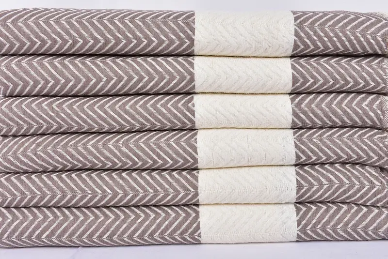 Regalo de despedida de soltera, toalla de zig zag de algodón 70x40, regalo del día de la boda para novia, toalla de regalos de boda, toallas de monograma, regalo hecho a mano, toalla de gimnasia - 2