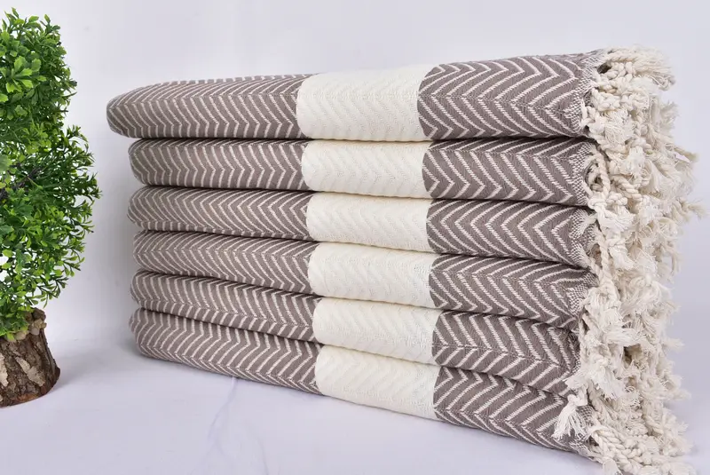 Regalo de despedida de soltera, toalla de zig zag de algodón 70x40, regalo del día de la boda para novia, toalla de regalos de boda, toallas de monograma, regalo hecho a mano, toalla de gimnasia - 3