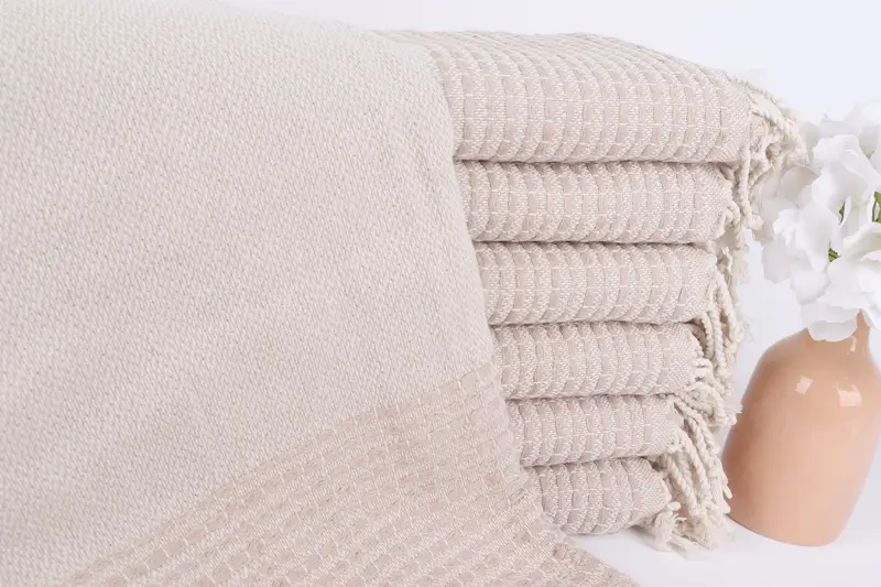 Kişiye Özel Türk Plaj Havlusu Monogramlı Açık Bej Çizgili, 36x69 İnç