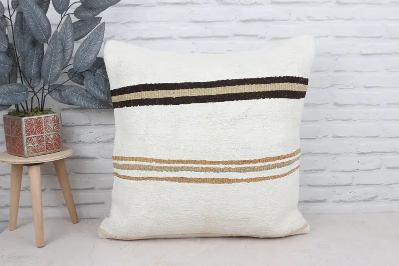 Aztec Pillow Sham, Throw Kilim Pillow, 24x24 White Pillow, Cushion Case, Vintage Pillow, Home Decor Pillow, Shabby Chic Pillow Sham - 1