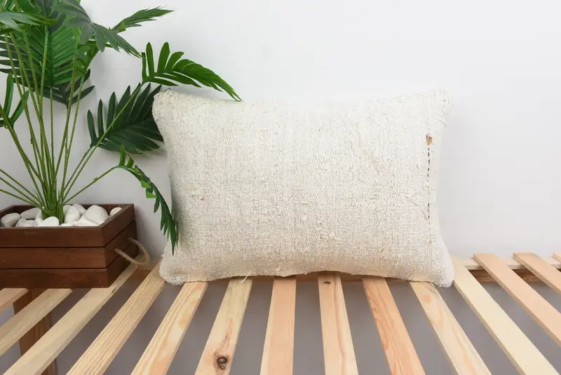 16x24 White Pillow, Vintage Kilim Throw Pillow, Kilim Pillow Cover, Pillow, Interior Designer Pillow, Ethnic Throw Cushion Cover - 1