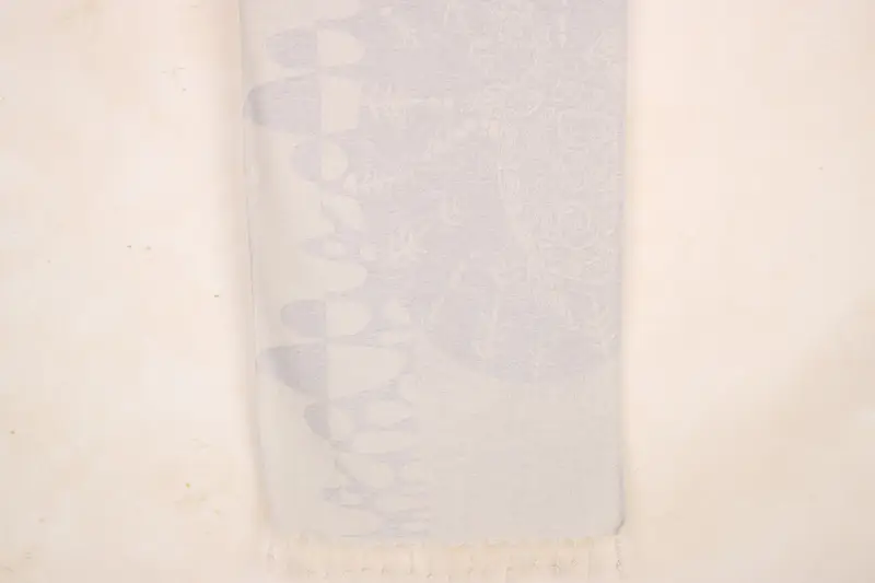 Personalisiertes türkisches Handtuch aus hellgrauer Baumwolle, 18 x 36 Zoll