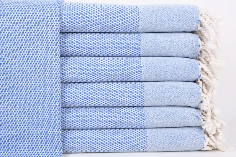 刺繍入りブルー水玉模様のキッチンタオル、24x44インチ - 1
