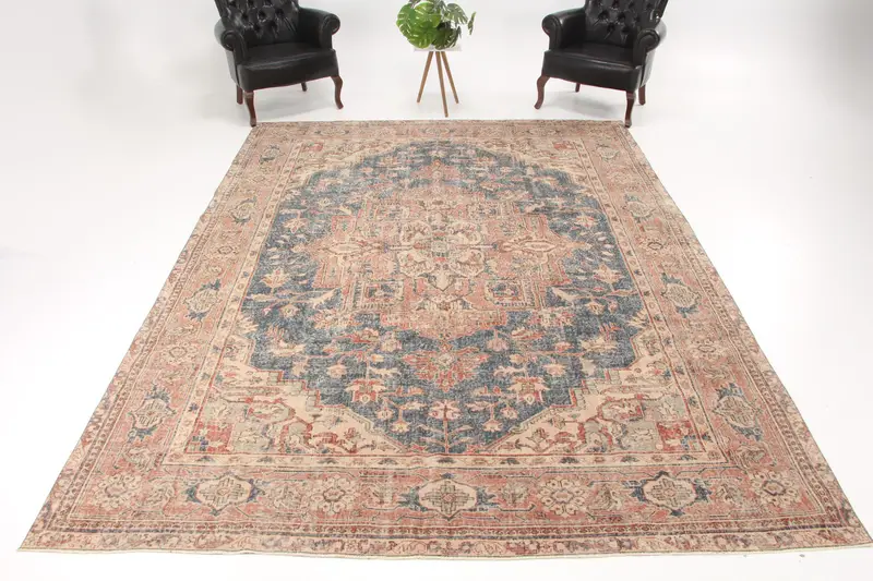 Türkischer Vintage-Übergröße-Teppich 8,6 x 11,7 Fuß, blaubrauner Wollteppich mit Pflanzen und Bäumen - 1