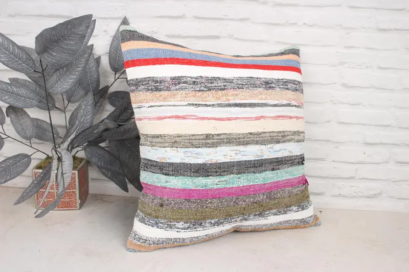 Interior Designer Pillow, 20x20 Red Pillow Cover, Boho Throw Cushion Case, Boho Pillow, Muted Pillow, Pillow Cover, Antique Pillows, Sofa Pillow - 3
