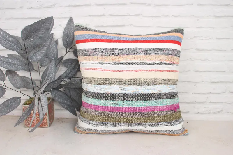 Interior Designer Pillow, 20x20 Red Pillow Cover, Boho Throw Cushion Case, Boho Pillow, Muted Pillow, Pillow Cover, Antique Pillows, Sofa Pillow - 1