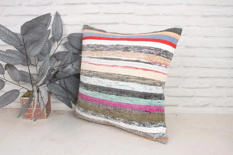 Interior Designer Pillow, 20x20 Red Pillow Cover, Boho Throw Cushion Case, Boho Pillow, Muted Pillow, Pillow Cover, Antique Pillows, Sofa Pillow - 4