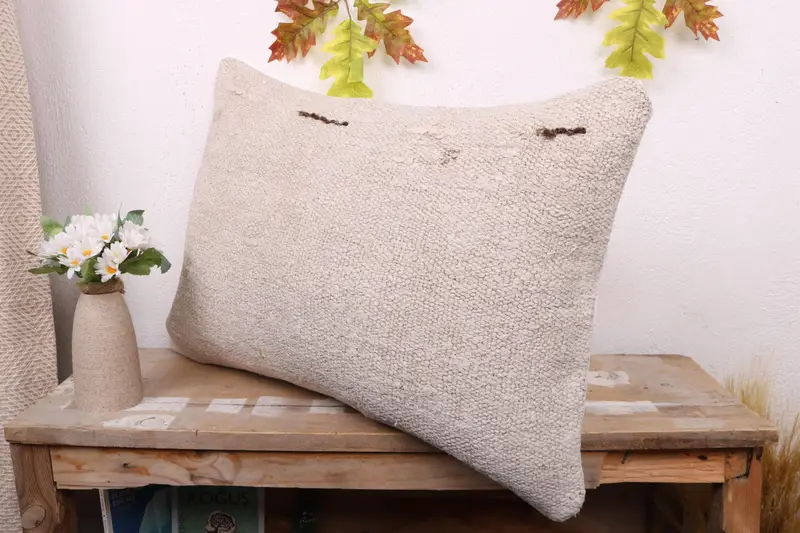 Pillow for Couch, Pillow Sham, Bench Cushion Cover, Handwoven Pillow Cover, Handmade Kilim Cushion, 16x24 White Pillow Case, Vintage Kilim Pillow - 4