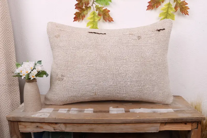 Pillow for Couch, Pillow Sham, Bench Cushion Cover, Handwoven Pillow Cover, Handmade Kilim Cushion, 16x24 White Pillow Case, Vintage Kilim Pillow - 1