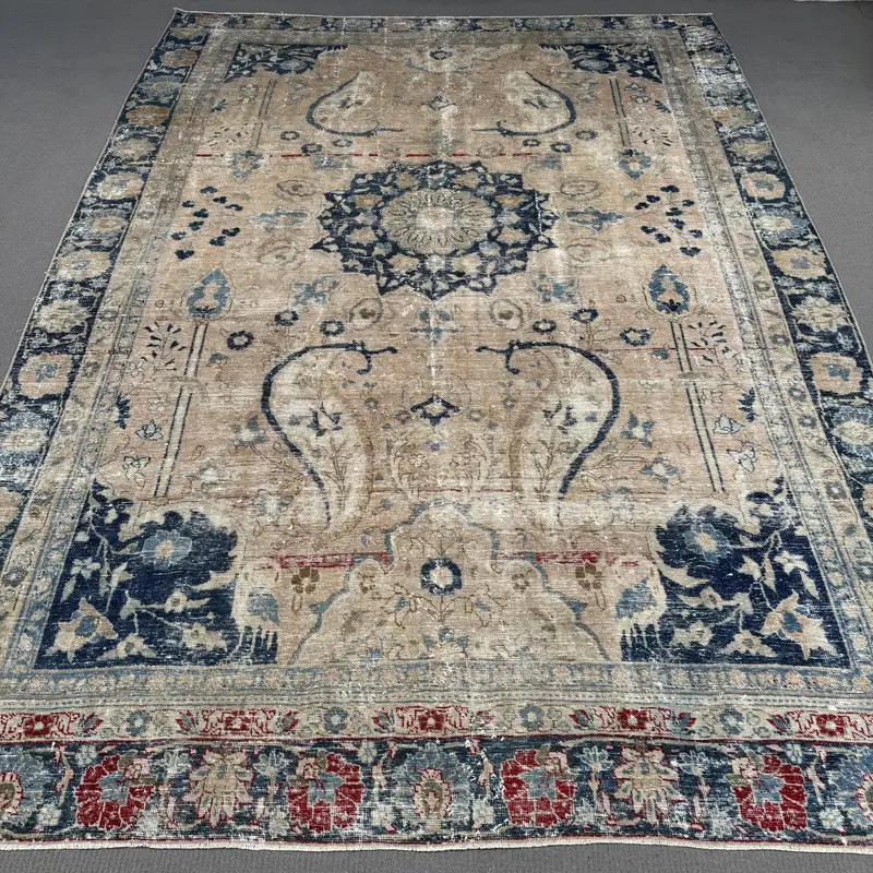 Elegant Beige & Blue Floral Rug, 7,1x11,9 ft Chic Decor