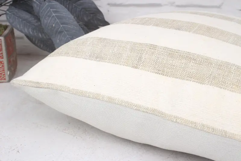 Kilim Pillow, Ethnical Kilim Rug Pillow, 18x18 White Pillow, Living Room Throw Pillow Sham, Pillow Case, Couch Pillow, Kilim Pillow Cover - 6