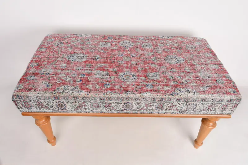 Modüler Kırmızı & Gri Osmanlı Seti, Kilimden Esinlenen Yün Karışımlı Osmanlı