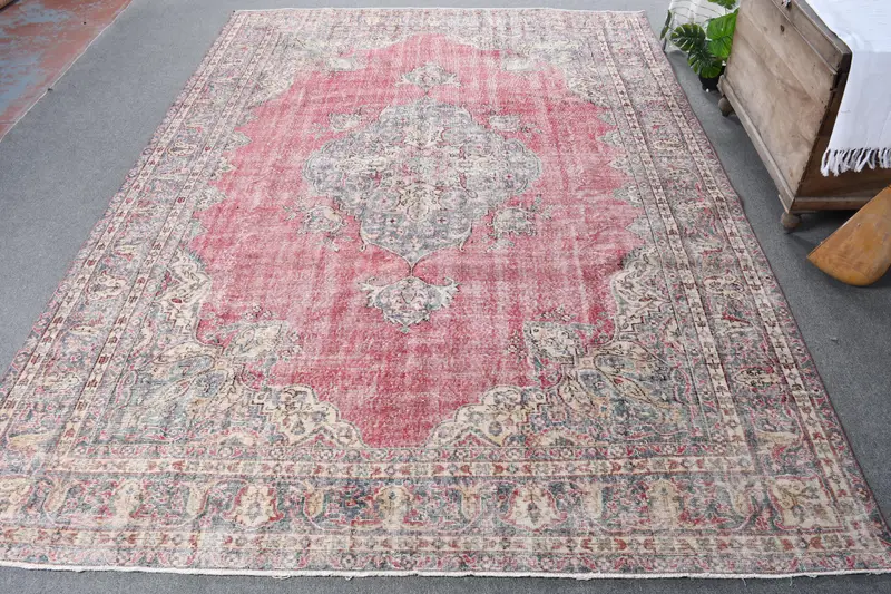 Handmade Red Floral Rug, 0.7x1 ft Blue Paisley Accent