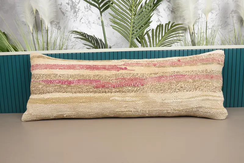 Beige und rosa gestreiftes Kissen, 16x42 besticktes Wurfkissen