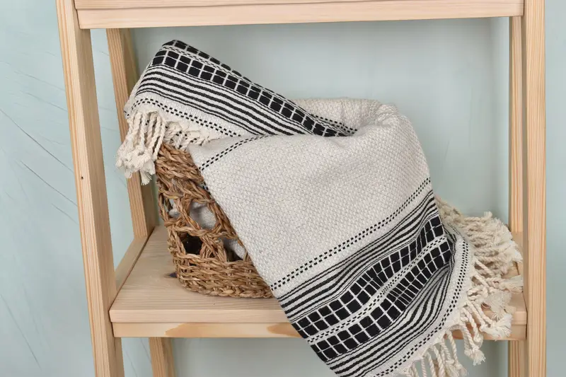 Best Friend Gift, Holiday Towel, Beach Towel Gift, Quick-dry peshtemal, 68x40 Linen Striped Towel, Summer Towel, Valentines Gift, Decorative Towel - 4