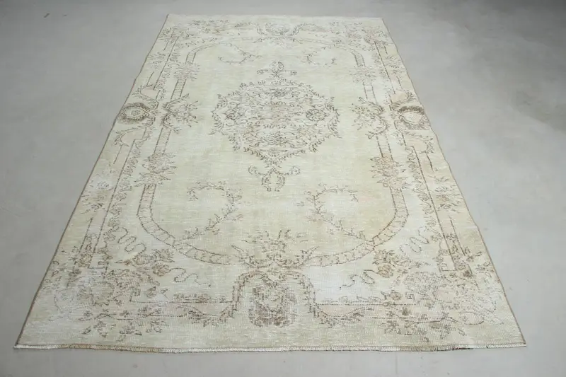 Elegant Green & Brown Rug, 5,3x8,6 ft Floral & Geometric