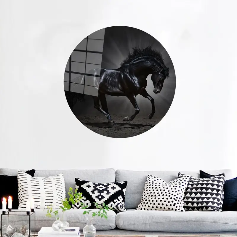 モダンな馬柄ガラス: 黒、トレンディ、馬愛好家に最適