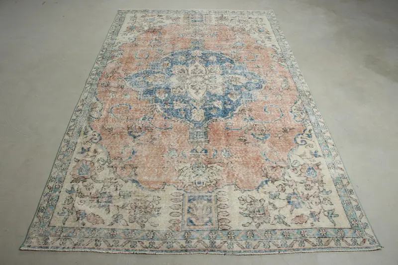 Vibrant Orange & Blue Rug, 5,2x8,6 ft Ikat Pattern