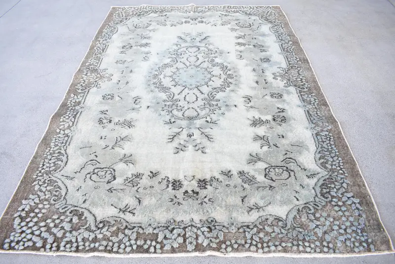 Turkish Rug, Large 5.8x8.8 ft Vintage Rug, Gray Brown Floral Wool Rug - 1