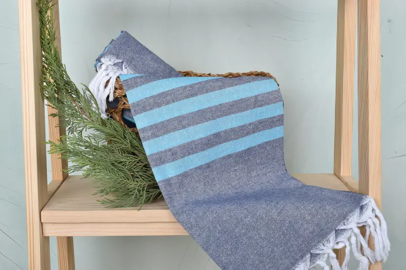 Familiengeschenk, Brautjungferngeschenke, Junggesellengeschenke, personalisiertes Handtuch, personalisiertes Hochzeitsgeschenk, Brautjungfernhandtuch, 70x36 Baumwollstreifentuch - 4