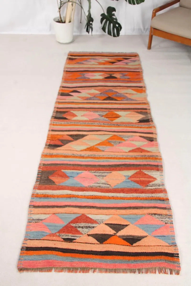 Türk 3.1x9.3 ft Runner Halı, Vintage Halı, Kilim Turuncu Hayvan Baskı Halı - 1