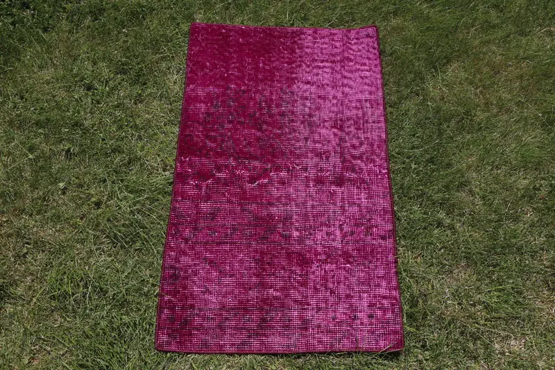 Lila marokkanischer Teppich, 1,6x2,9 Fuß, elegantes Dekor