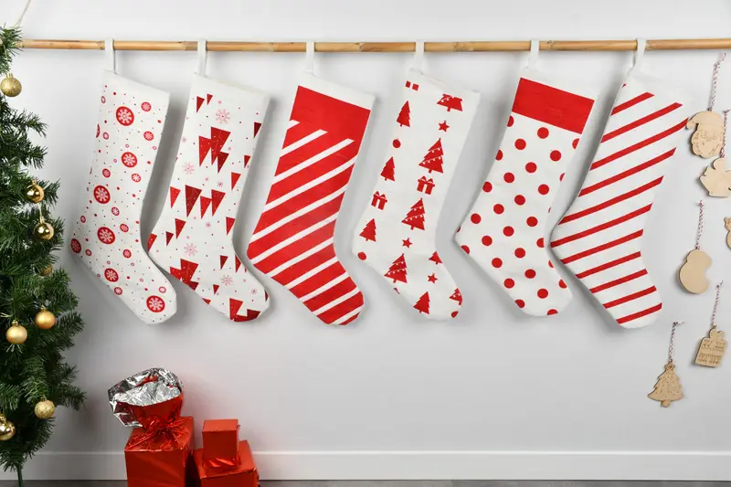 Patrón de adornos navideños, calcetín de dulces de 8 pulgadas de ancho