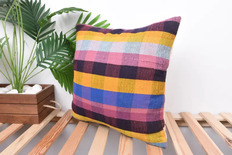 Vintage Kilim Throw Pillow, Vintage Pillow, Cushion Cover, 18x18 Pink Cushion Case, Pillow for Couch, Vintage Pillow Case - 5