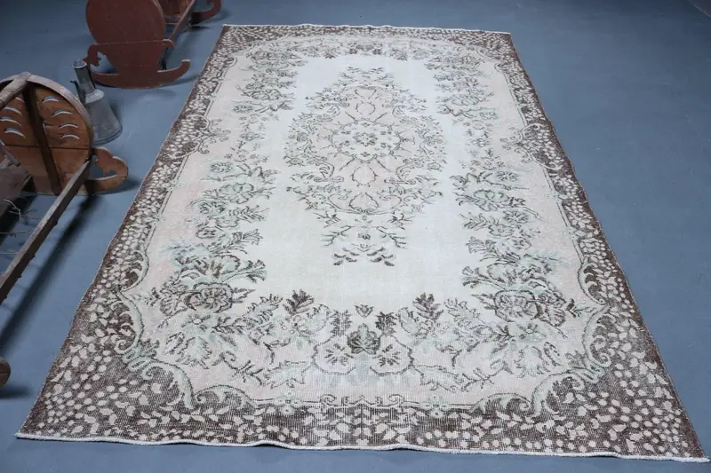 Türk Büyük Halı 5.9x9.7 ft, Vintage Oushak Kahverengi Puantiyeli Yün Halı - 1