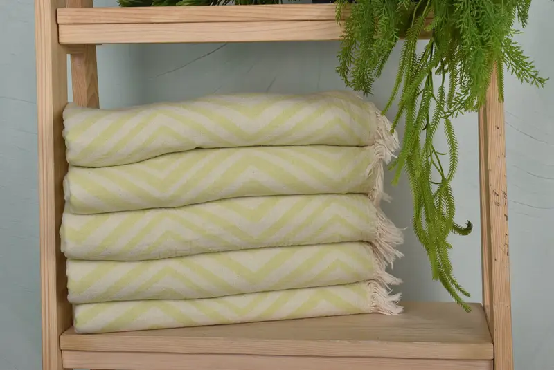 Personalized Wedding Gift, Unique Wedding Gift, Home Decor Gifts, Custom Wedding Gift, Guest Towel, 70x40 Cotton Zigzag Design Towel, Grandma Gift - 1