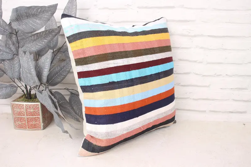 Boho Pillow Sham Cover, 18x18 Green Cushion, Kilim Pillow, Kilim Pillow Cover, Pillow Case, Handmade Cushion Cover - 3