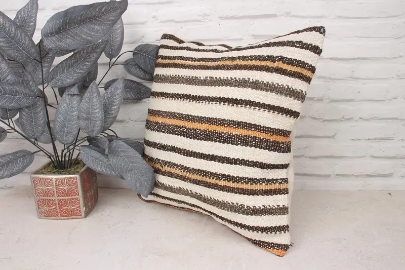 Ethnical Kilim Rug Pillow, Southwestern Pillow, Pillow for Couch, Kilim Cushion Sham, 18x18 White Cushion Cover, Pillow Cover - 4