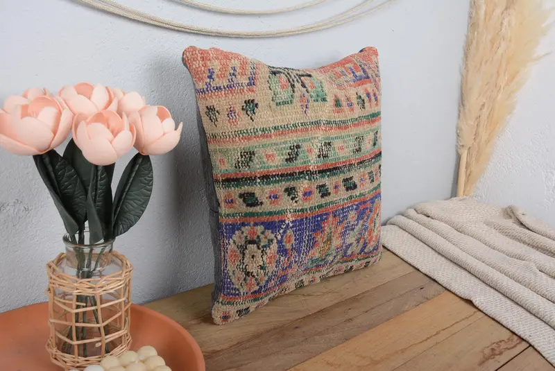 Lila & Grün besticktes Wurfkissen, handgemachtes Kissen im Südwesten
