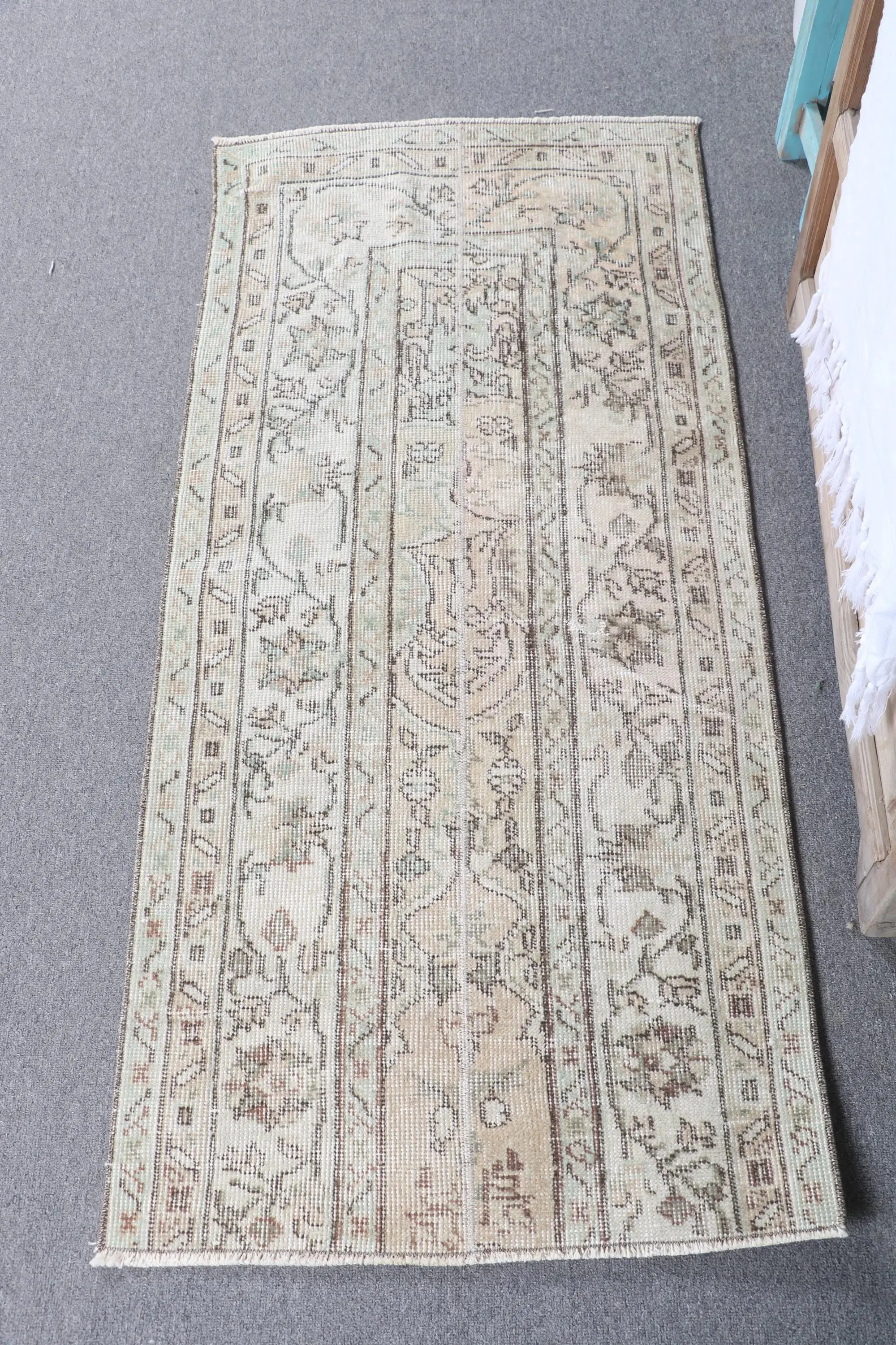 Turkish Vintage Small Rug 2.1x4.5 ft, Brown Wool Rug - 1