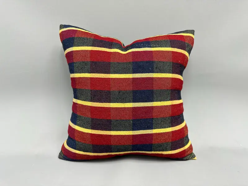 Cushion Case, Pillow for Sofa, 18x18 Red Pillow Cover, Boho Pillow Sham Cover, Outdoor Cushion, Antique Pillows, Outdoor Patio Cushion - 1