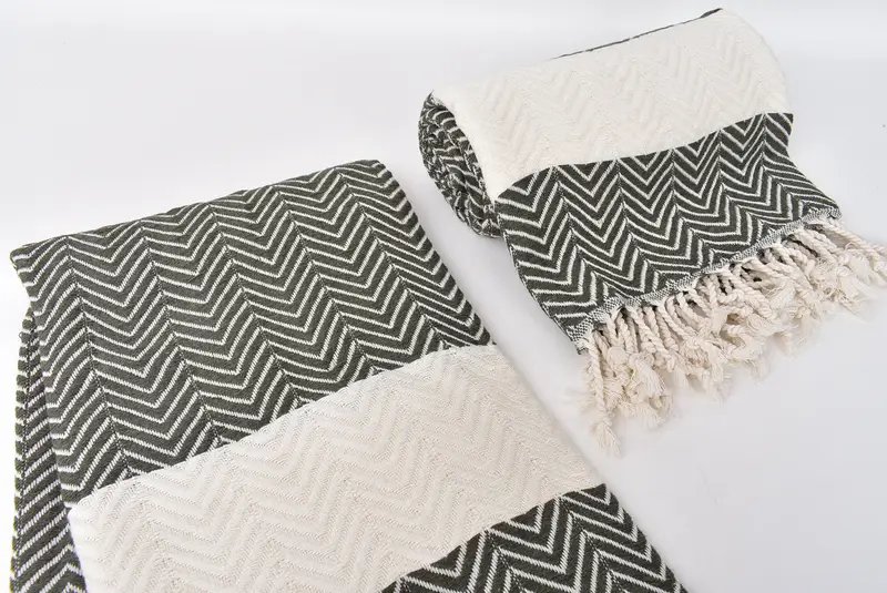 Organic towel, Turkish Towel Monogram, Sand-resistant towel, Summer Towel, 70x40 Cotton Zig zag Towel, Monogram Turkish Towel, Wedding Shower Gift - 1