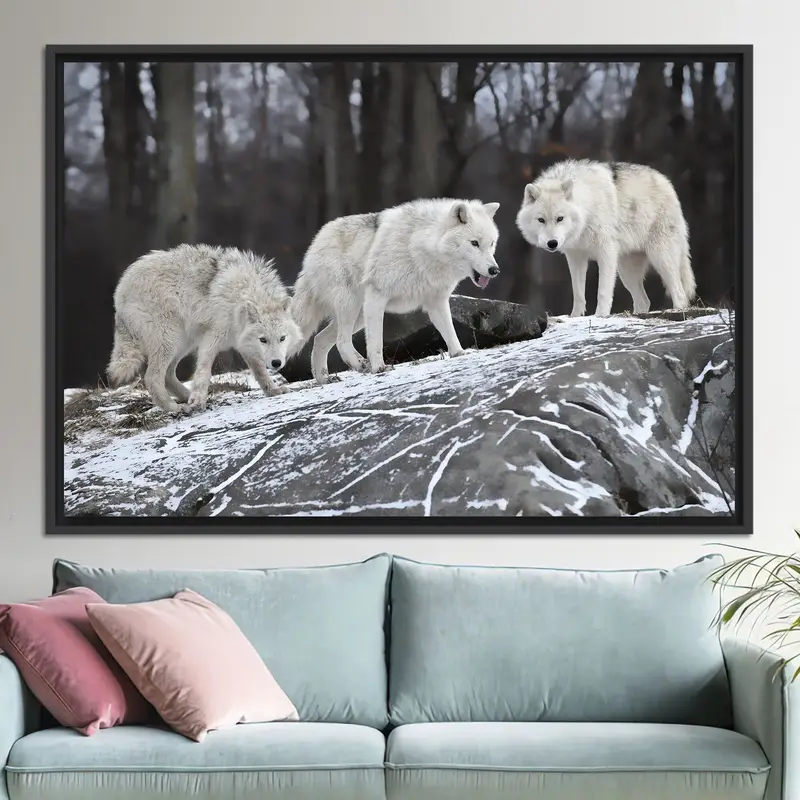 Zarif Kurt Kanvası: Çiftlik Evi Dekoru için Vahşi Hayvan Sanatı