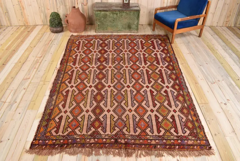Elegant Beige & Red Persian Rug, 6,1x8,5 ft