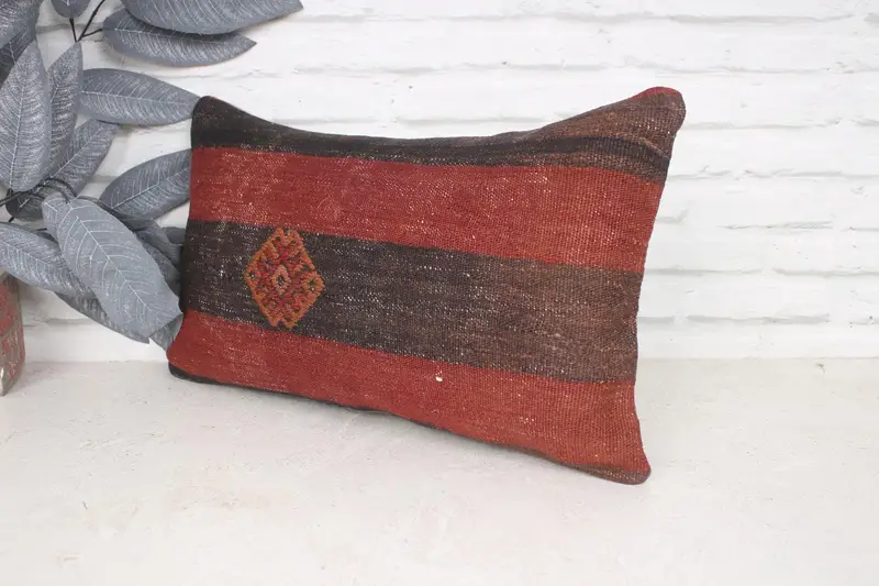 Kilim Pillow Cover, Vintage Kilim Throw Pillow, Southwestern Cushion, Home Decor Pillow, Pillow Sham, 12x20 Red Cushion Cover, Neutral Cushion Case - 4
