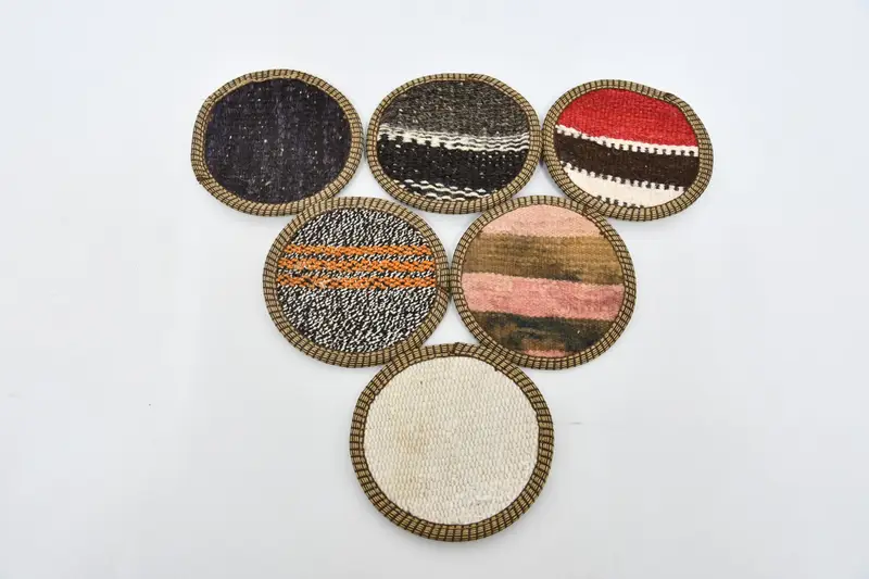 Bohemian Round Coaster Set, White and Red Coasters