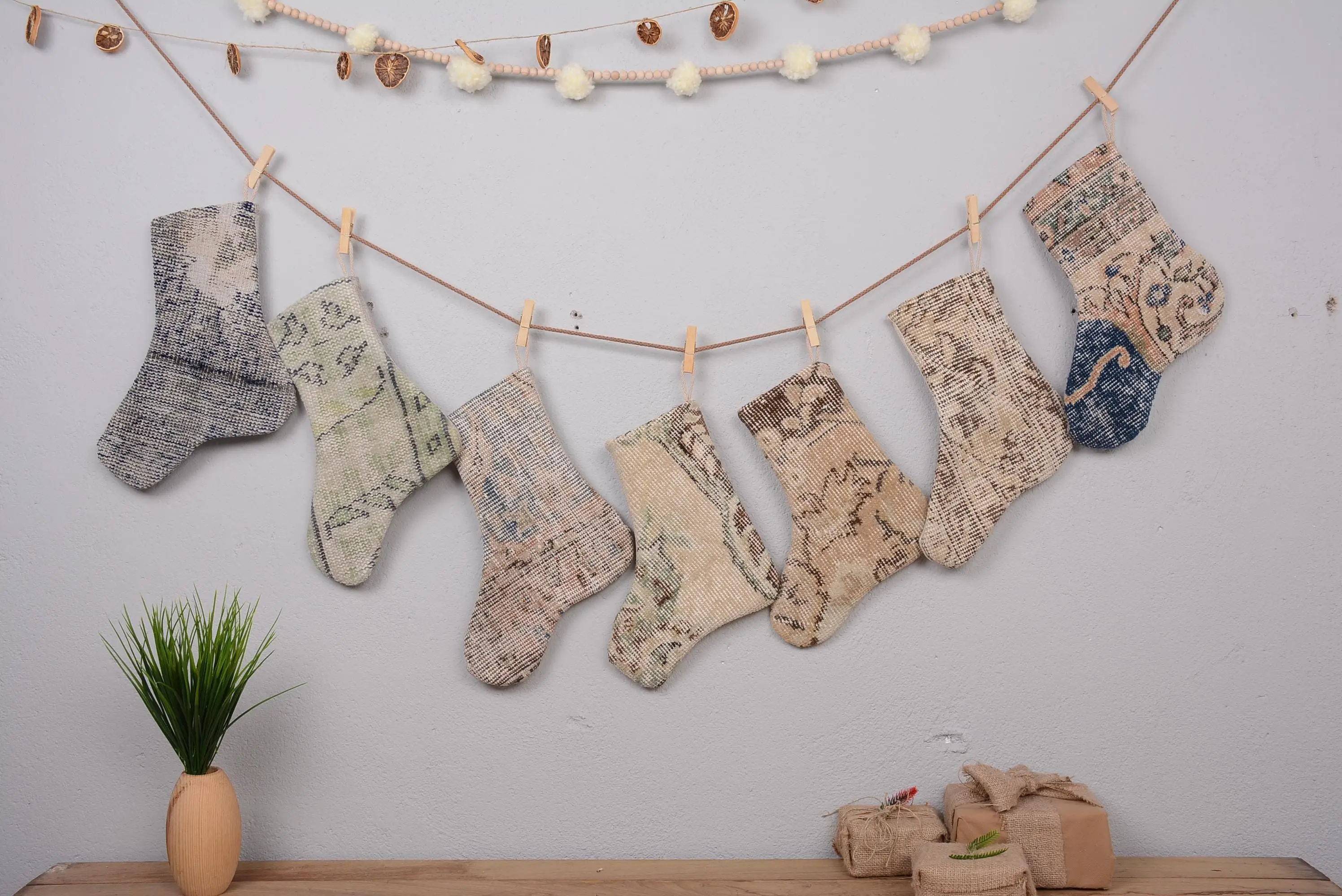 Noel Süsleri Deseni, 6 İnç Genişliğinde Boho Noel Çorabı - 1