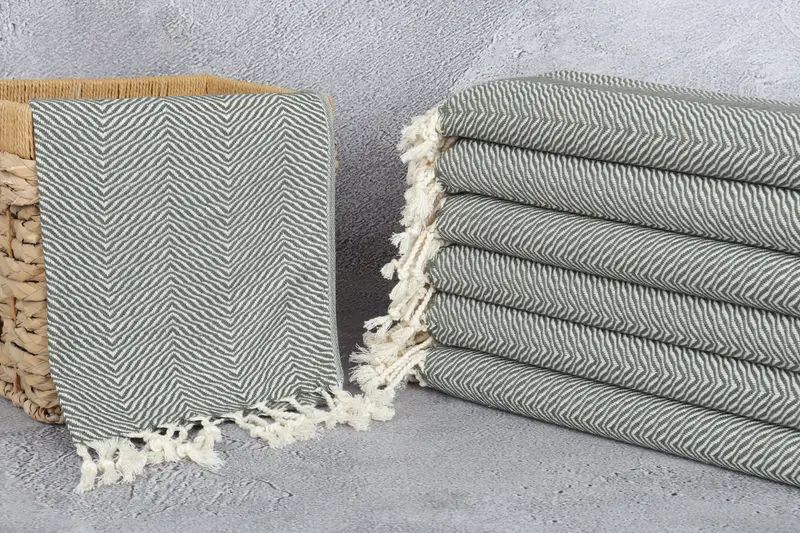 40x20 Cotton Chevron Towel, Summer Gift, Bachelorette Favor, Gift For The Home, Bathroom Towels, Bridesmaid Gifts, Personalized Hand Towel - 3