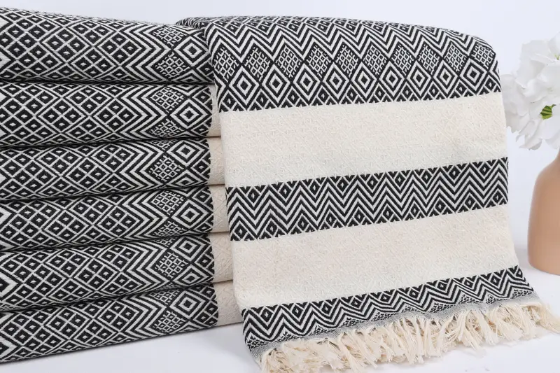 Bridesmaid Gifts, Traditional Turkish peshtemal for hammam, 70x40 Cotton Diamond Towel, Bridesmaid Gift Towel, Unique Gift, Embroidered Towel - 2